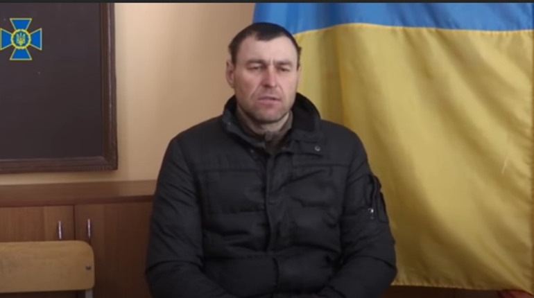 6 гаубиць поставили на стадіоні