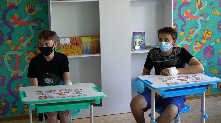 Для маленьких пацієнтів дитячої лікарні відкрили «Школу Супергероїв»