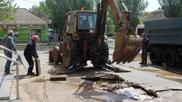 Две аварии водопровода устранили оперативно