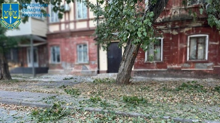 Окупанти тероризують правобережжя Дніпра авіаударами
