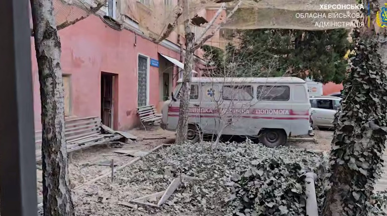 На Херсонщині окупанти завдали ударів по житлових кварталах, критичній та соціальній інфраструктурі