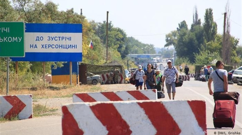 Які причини дозволяють відвідати Крим з 9 до 30 серпня. Роз'яснює Представництво Президента