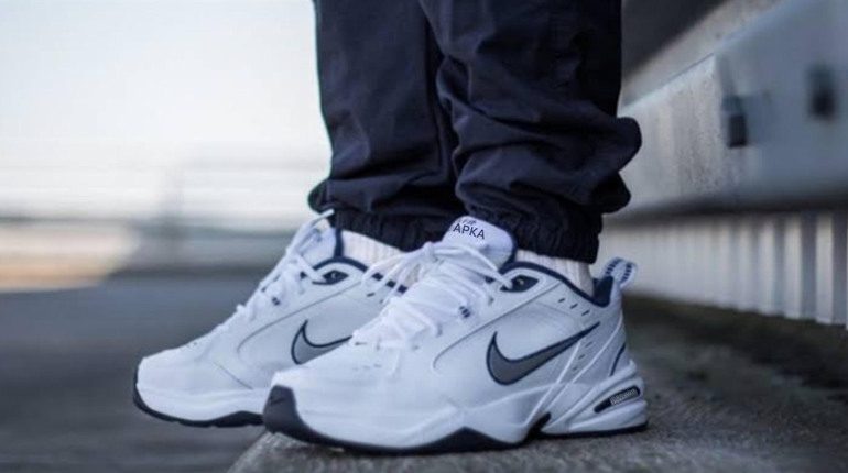 Чому дизайн Nike Air Monarch вважають класичним прикладом dad shoes