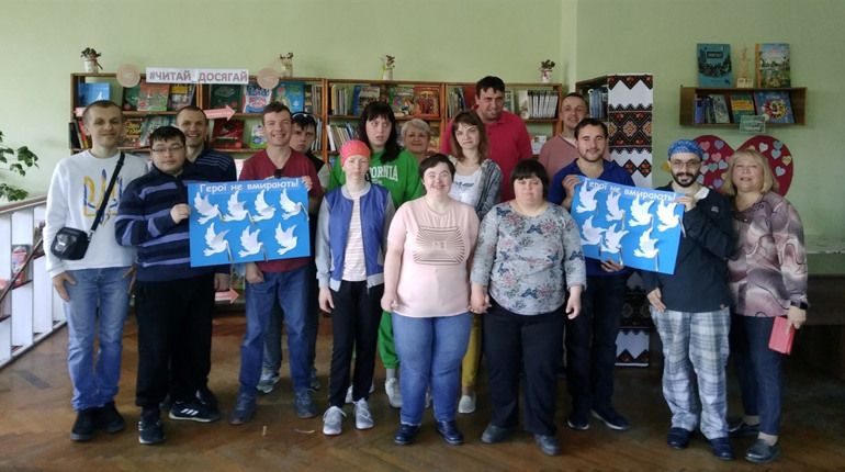 Учасники ГО «Ніка» шитимуть спідню білизну та рушники для військових