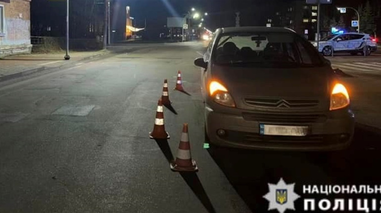 Ніжинська поліція розслідує обставини ДТП, у якій травмувався пішохід