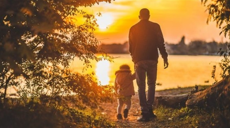 Серйозна розмова: як українським батькам навчити дітей розуміти свої права