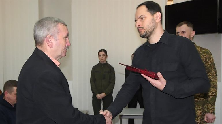 У Рівному посмертно відзначили 20-річного нацгвардійця з Сарн