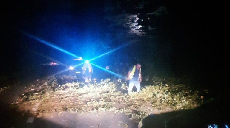 На Переяславщині повідомляли про наслідки негоди та шахрайство: хроніка поліції