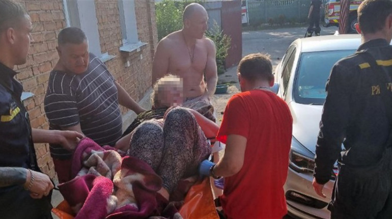 Жителька Фастівського району впала у 6-метровий колодязь і вижила