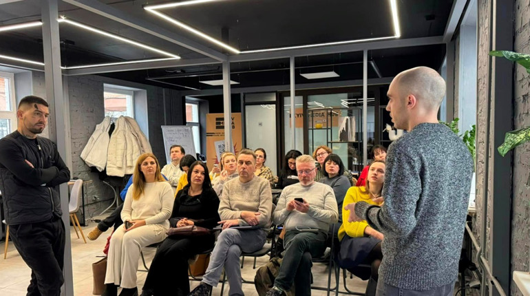 Про відновлення і не тільки: «Або» продовжує навчати медійників та підтримувати журналістські ідеї
