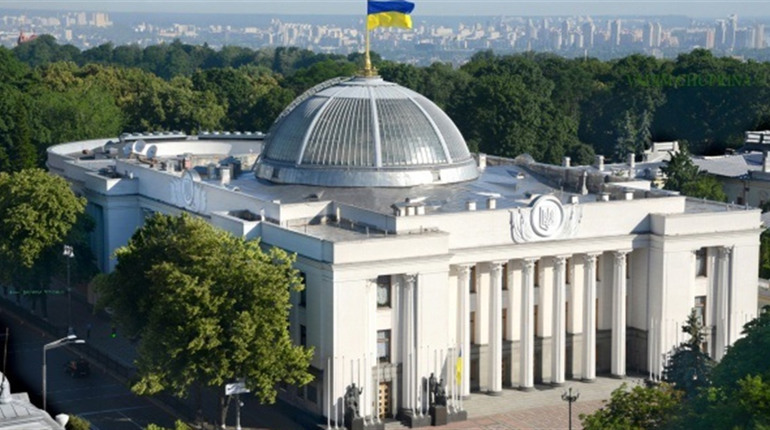 Воєнний комунізм триватиме: Верховна Рада відклала місцеві вибори до завершення війни