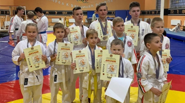 Попаснянські спортсмени стали переможцями та призерами Чемпіонату Луганщини з косікі карате
