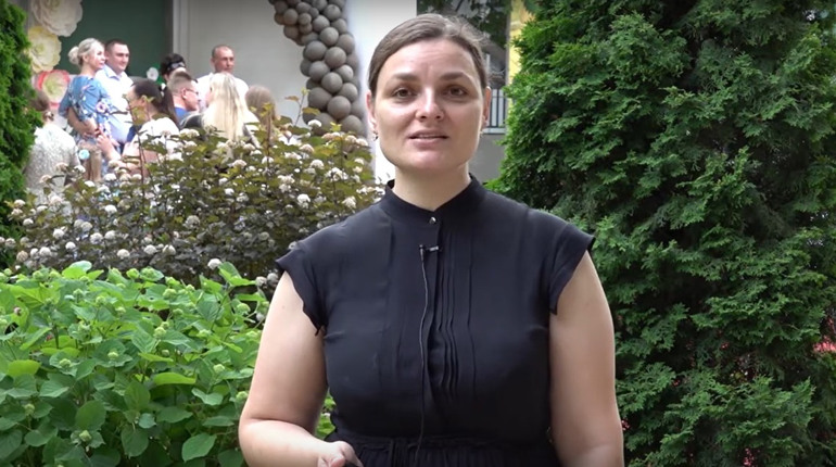 Допомагала ворогу викрадати херсонських дітей: Кримчанка отримала підозру в колабораціонізмі