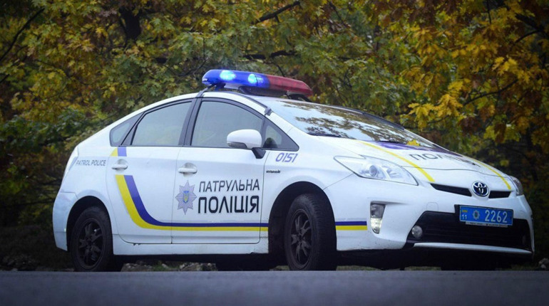 Житель Переяславщини виявив обірваний електропровід на дорозі: хроніка поліції