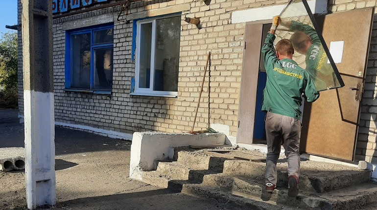 У Гірській бібліотеці-філії № 13 проводять ремонтні роботи