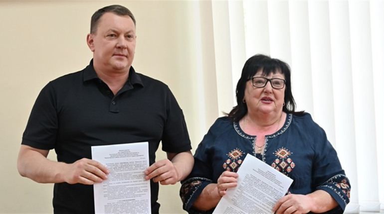Підтримка прифронтової громади: у Золотоноші підписали меморандум із Дружківкою