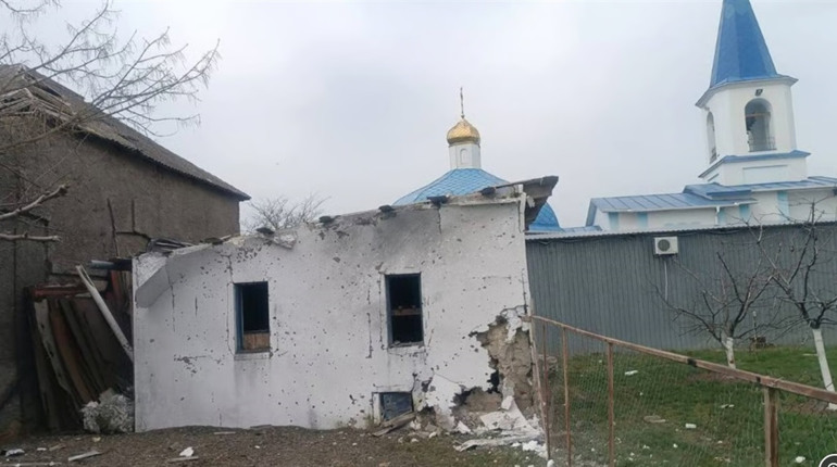 Бог врятував: РФ обстріляла на Херсонщині жіночий монастир УПЦ МП під час богослужіння