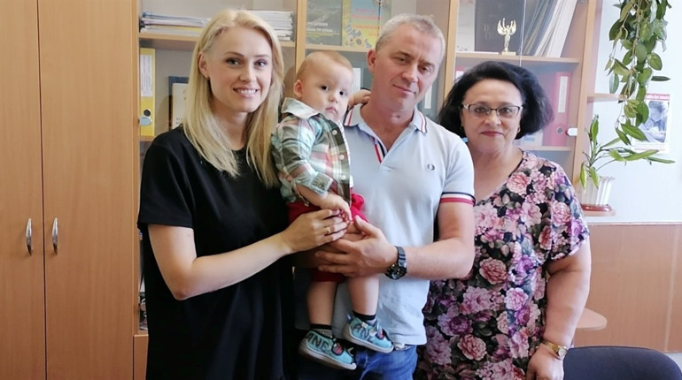 Дітлахи у Первомайську знайшли родини: на нових батьків наразі очікують ще троє