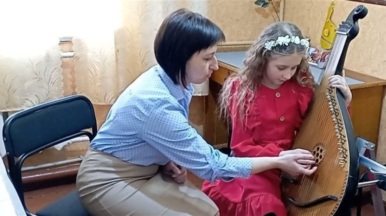 Юлія Теско: «Коли дитина сама знаходить мелодію – розумієш, що бандура стала частиною її душі»
