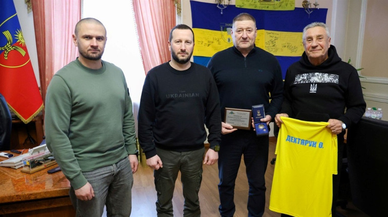 Полончанина Олександра Дехтярука відзначили нагородою Української асоціації футболу