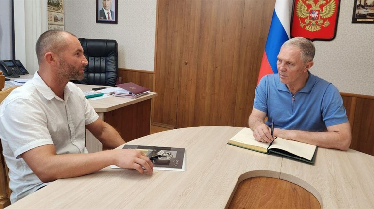 Херсонський зрадник Сальдо обмежив в'їзд людям в окупованій Херсонщині