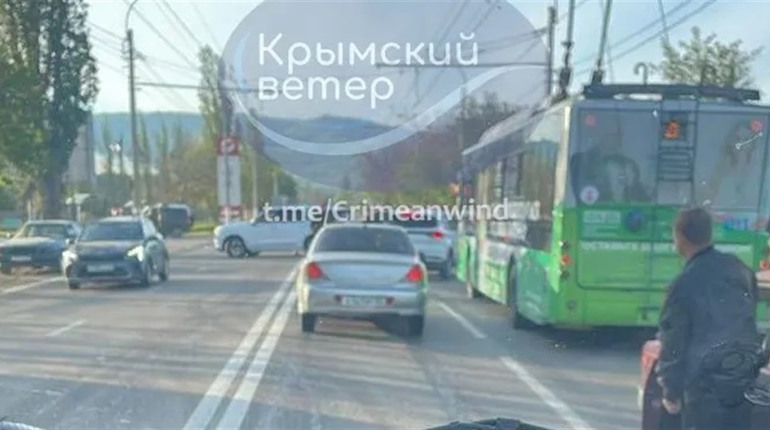 У Криму вражені військові аеродроми та бази РФ: вибухи в Ялті, Алупці, Севастополі