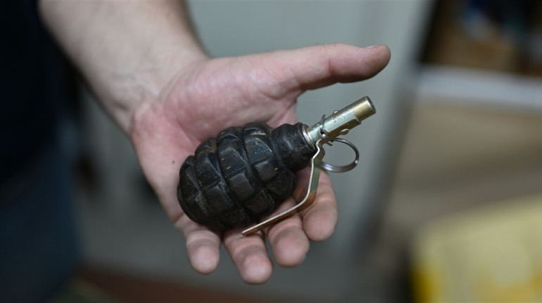 У Шахтарському засудили чоловіка за продаж гранат