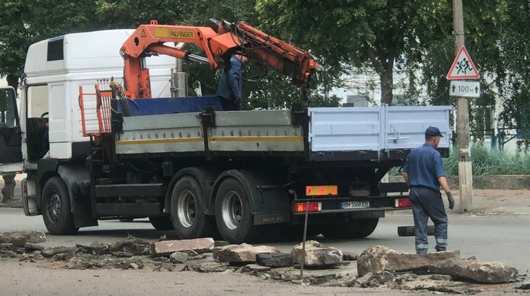 Будівельні роботи під час війни: що відбувається у Конотопі