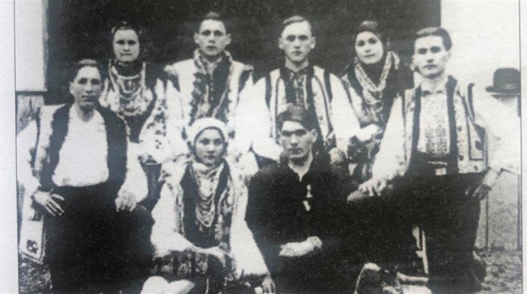 Про перше кохання великого маестро Дмитра Гнатюка