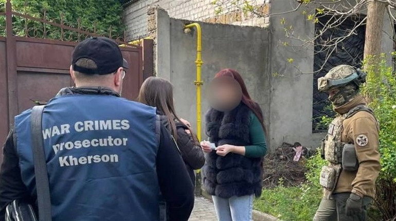За державну зраду судитимуть медсестру з Херсона, яка передавала фсб рф інформацію про Сили оборони