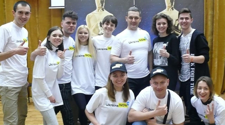 До Сватового на один день приїдуть актори серіалів «Школа», «Київ вдень та вночі» та інші