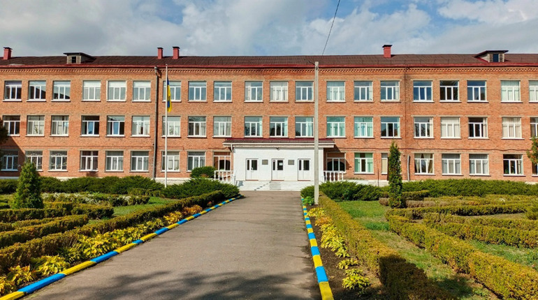 Фастівський ліцей-інтернат відзначив 60-ту річницю: чим особливий цей заклад, розповіла директорка