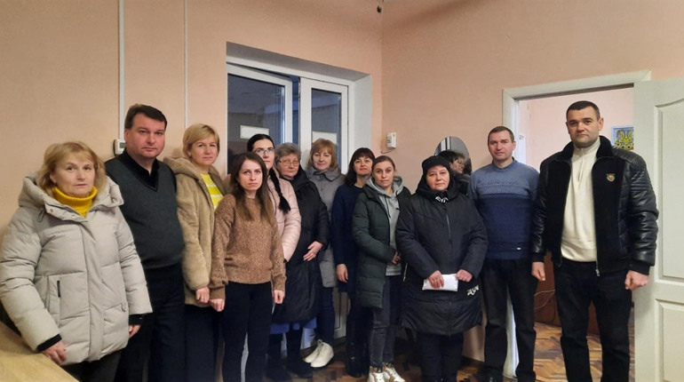 На Переяславщині працівники Дівичківської сільської ради зібрали кошти на тепловізор для земляка