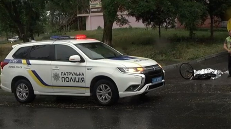 В Херсоні насмерть збили підлітка-велосипедиста: водієві вантажівки загрожує до 8 років ув'язнення