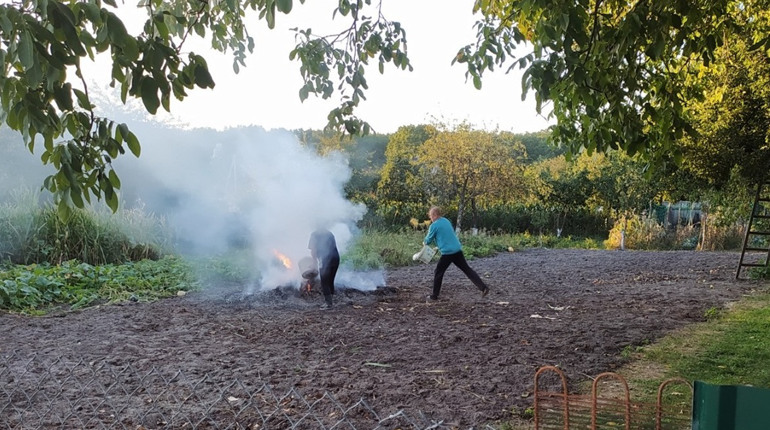 У Рафалівській громаді штрафували паліїв. А ще – роз’яснювали закон