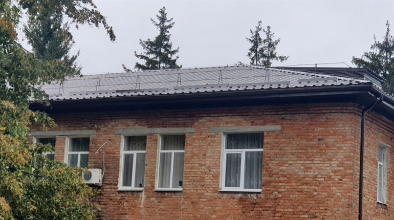 Оновлене інфекційне відділення Білопільської лікарні приймає пацієнтів