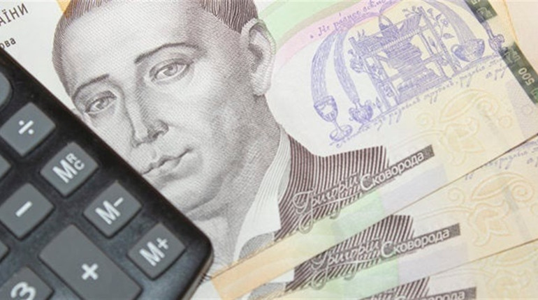 Що зміниться з 1 лютого: нарахування субсидій, обмін LED-ламп та виплати військовим