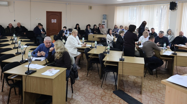 У Південноукарїнську рада не змогла провести 67 сесію