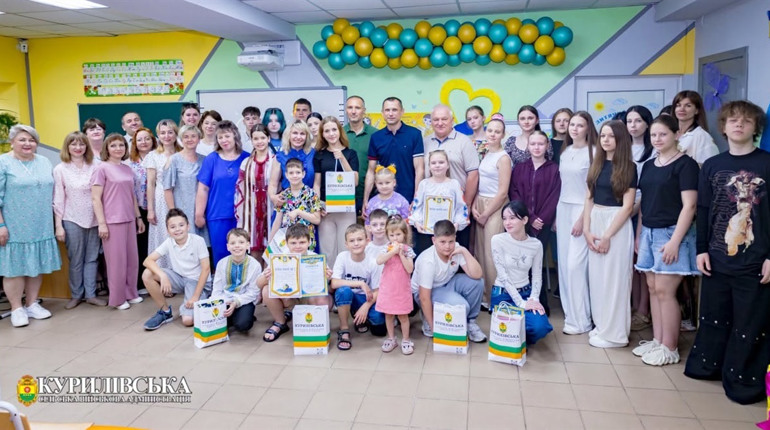 У Глушківському ліцеї відзначили переможців творчого конкурсу «Розквітне Україна»