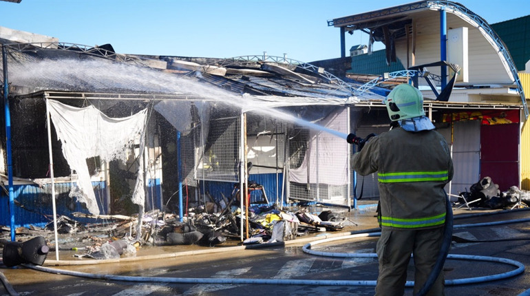 Пожежа на «7-му кілометрі»: горіли торгівельні павільйони