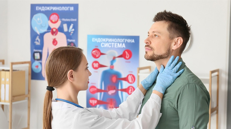 Лікар-ендокринолог: що лікує і коли до нього необхідно звертатись