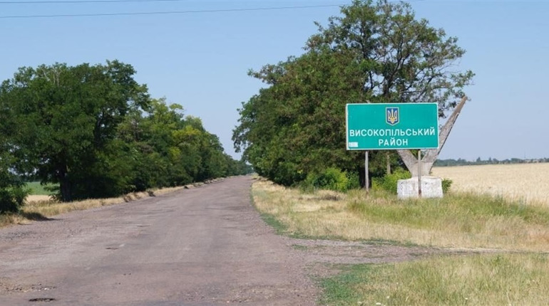 Внаслідок ворожих обстрілів на Херсонщині загинула одна людина, ще шестеро отримали поранення