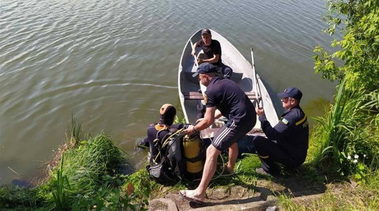 В Маяках в Дністрі знайшли потопельника: його шукали три дні