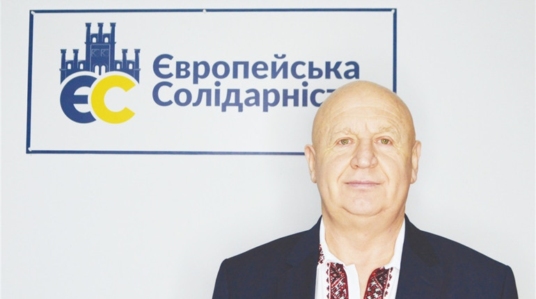Юрій Косар вивів район з шостого на перше рейтингове місце, зараз працює в Кіцманській ОТГ