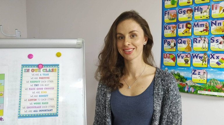   “Ми відкрилися, як тільки послабили карантин” . Історія першої мовної школи у Волновасі