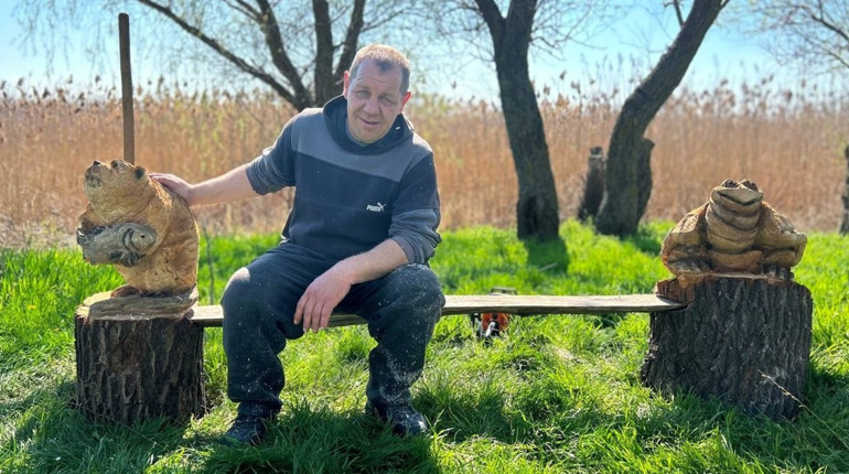 Вже 13. На екостежку «Дністровія» у Біляївці додали вісім нових дерев'яних фігур тваринок