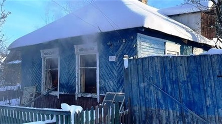 Пожежа в Новгород-Сіверському районі: двоє мешканців загинули