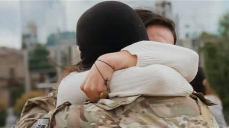 Украдене щастя — мирне життя. Розповідь дружини воїна Володимира із Сатанова