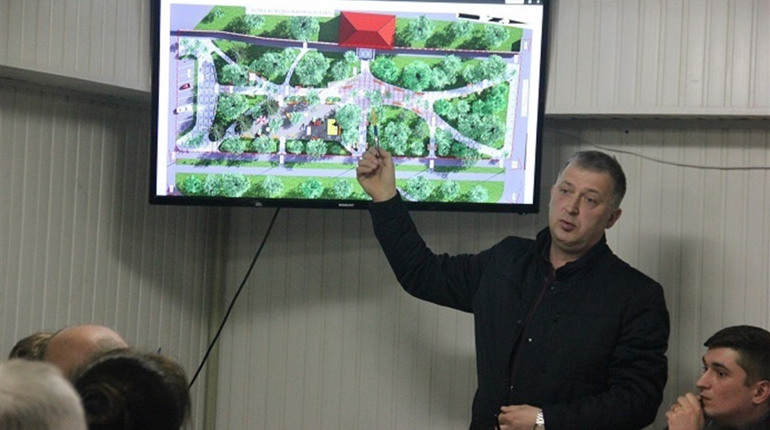 Перший крок на шляху до облаштування у Калинівці парку: що ухвалили на сесії?
