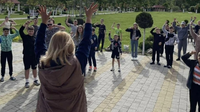 Дітей Великоновосілківської громади запрошують на оздоровлення в Карпатах: деталі, контакти